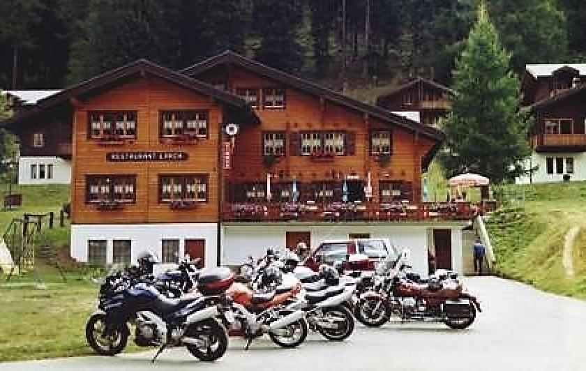 B&B Pension Laerch Obergesteln Exterior photo